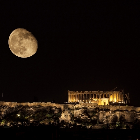 Με ποιον κοιτάς απόψε το φεγγάρι;