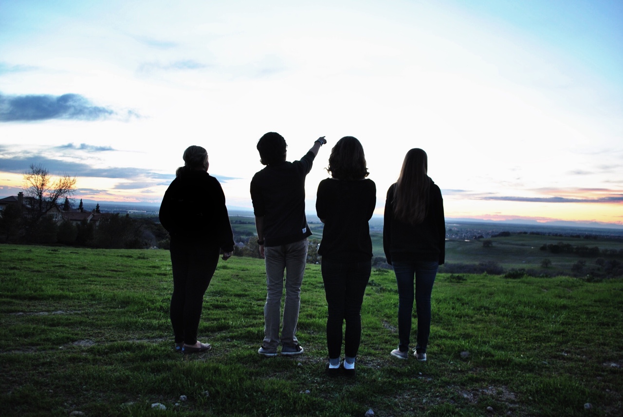 Друзья 4 г. 4 Друга. 4friends. Эстика друзья. 4 Вида друзей.