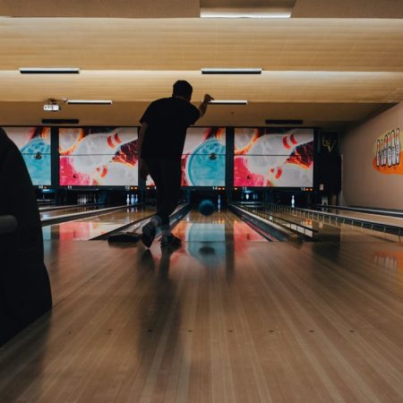 Ποιος δεν έπαιξε bowling στην εφηβεία του;