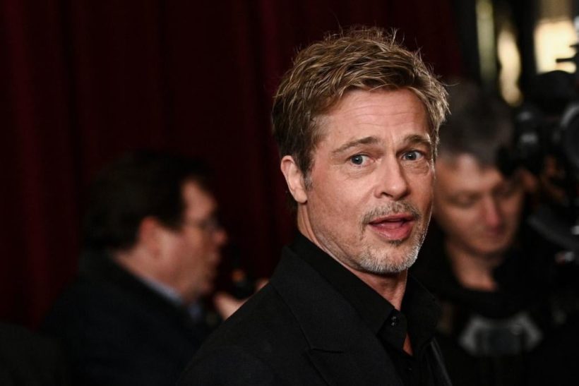 Brad Pitt: Θέλει να ξαναγίνει πατέρας ενώ τα παιδιά του τον ξεγράφουν