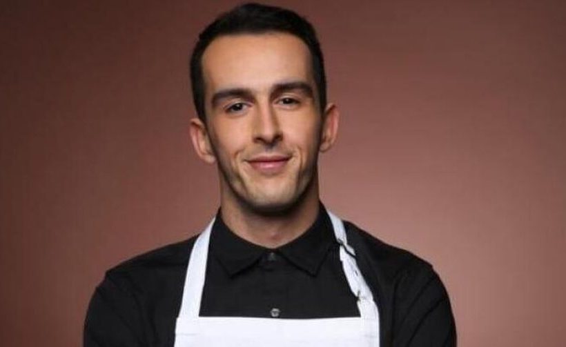 Πρώην παίκτης Master Chef απολύεται για διαδικτυακές κaτάρες στον Σλούκα