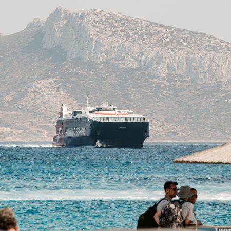 Ιδέες για να ξεκουνηθείς και να κανονίσεις last minute trip του Αγίου Πνεύματος