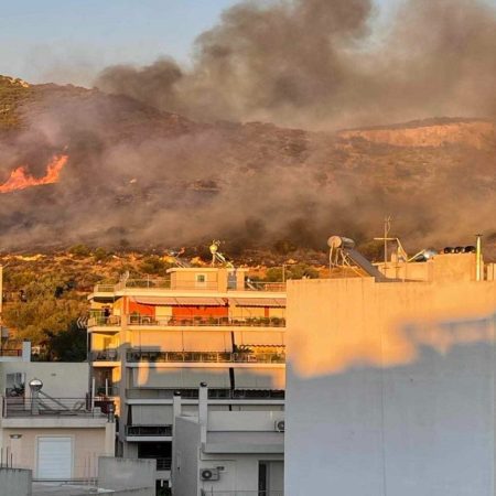 «Βάλαμε τη φωτιά για πλάκα»: Δυο 14χρονα παιδιά για τη φωτιά στη Γλυφάδα