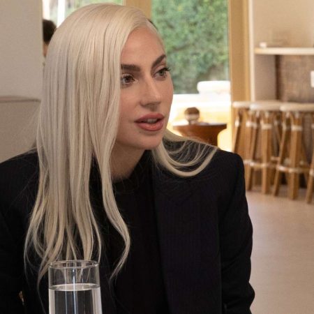 Ο λόγος που η Lady Gaga δεν απάντησε ποτέ στις φήμες ότι είναι άντρας