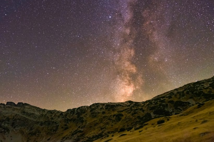 Ανάδρομος Πλούτωνας στον Αιγόκερω: Ποια ζώδια θα δυσκολέψει;