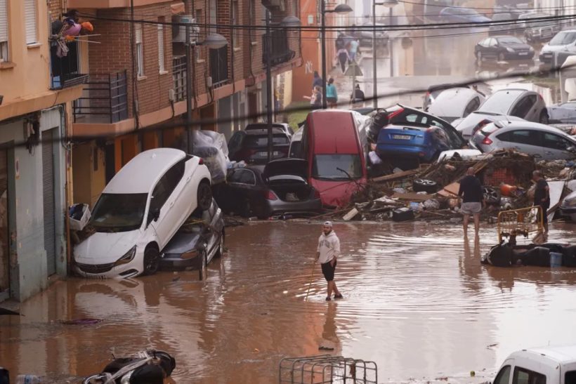 70 οι νeκροί της Ισπανίας με τις σκληρές εικόνες να μιλούν από μόνες τους