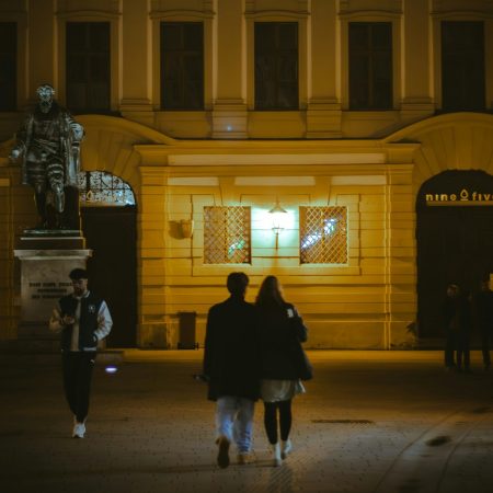 Γίνεται να ξε-αγαπήσεις ανθρώπους που έχεις αγαπήσει πολύ;